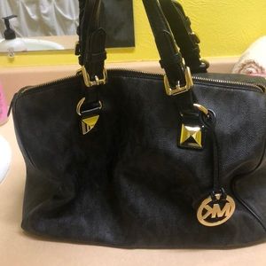 Michael Kors Large Grayson with gold hardware